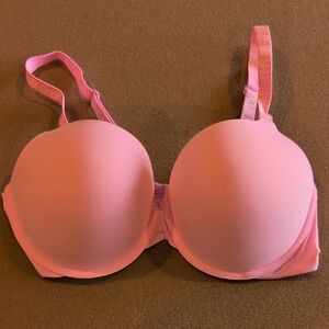 Victoria's Secret Pink T-Shirt Bra with Seamless Cups